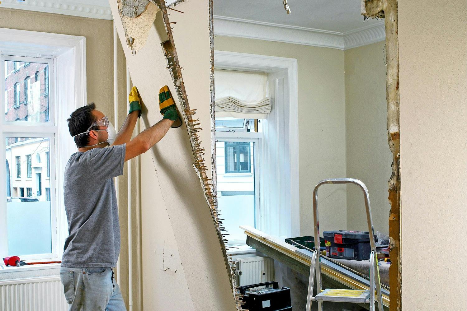 Riv väggen Riv väggen – men låt huset stå!